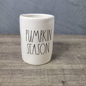 Rae Dunn Pumpkin Latte‎ Scented Pumpkin Season Candle